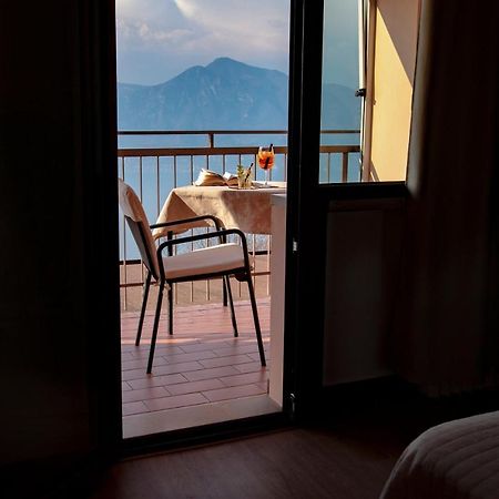 Hotel San Zeno San Zeno di Montagna Dış mekan fotoğraf