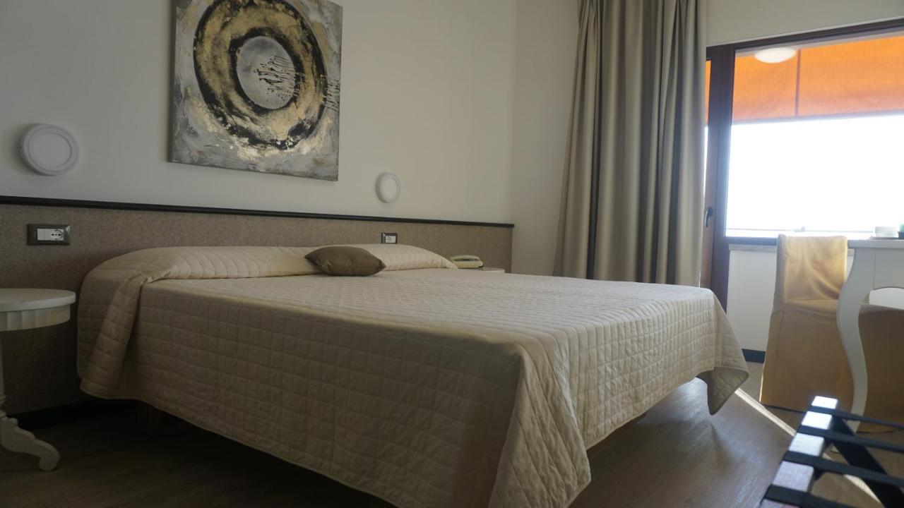 Hotel San Zeno San Zeno di Montagna Dış mekan fotoğraf